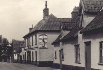 BANHAM - RED LION