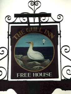 The sign in the year 2000 - showing a Gannet not a Gull. Image taken by Steve Shaw