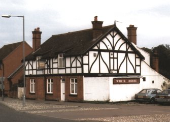 The White Horse - Wymondham - October 1995