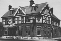 The Kings Arms - Bacton - c1960