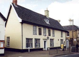 The Swan - Long Stratton - March 1990