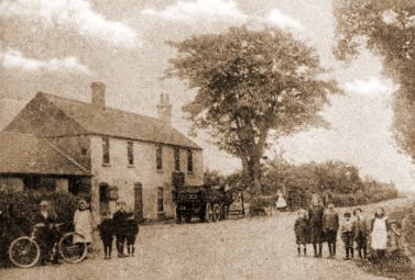 Dun Cow c1910 : Image thanks to Hazel Crawford