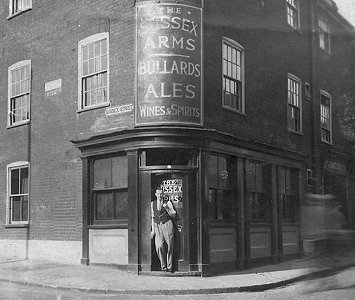 Ernest E Hipperson at the door